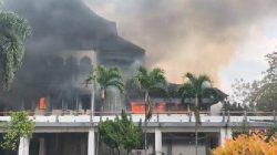 Massa Bakar Gedung DPRD NTB, Kesal Gara-gara Tak Temukan Anggota Dewan
