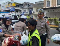 Polantas Polda Babel Berbagi Sembako dan Hasil Ketahanan Pangan